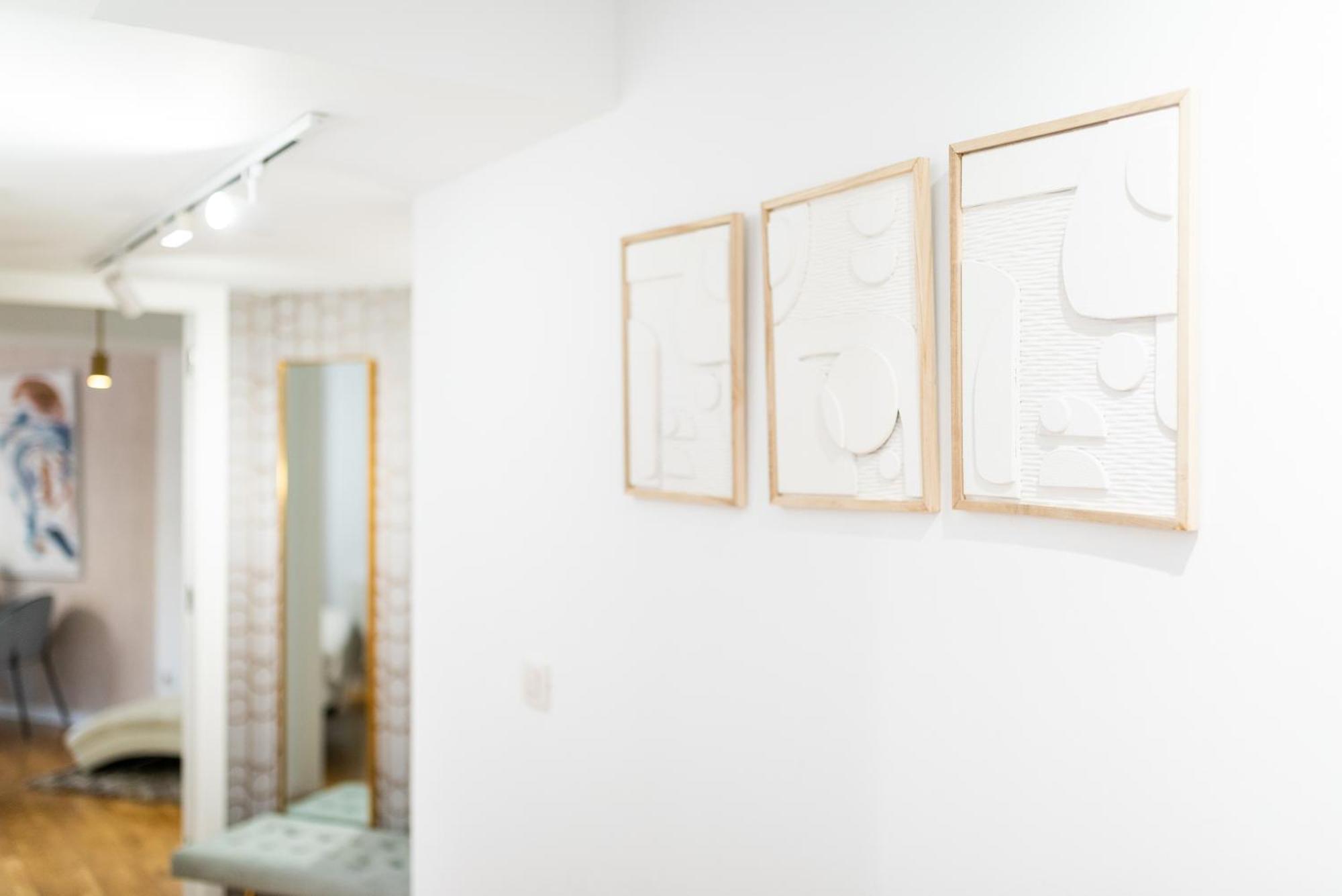 Moderno Apartamento En Granada Centro מראה חיצוני תמונה