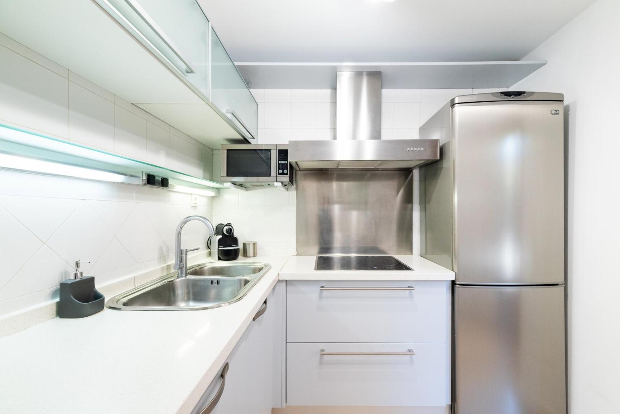 Moderno Apartamento En Granada Centro מראה חיצוני תמונה